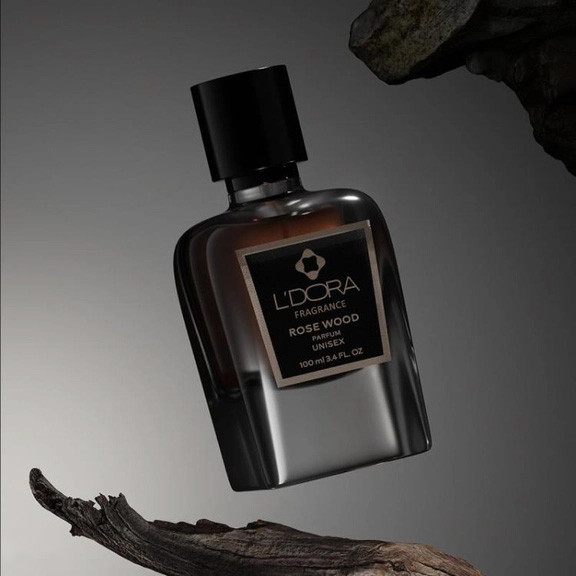 پرفیوم لدورا فرگرنس مدل ROSE WOOD حجم 100 میلی لیتر
